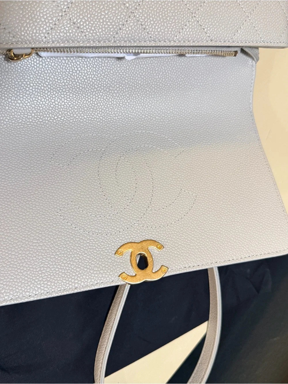 Chanel Chic Affinity Flap Bag AS0305 – Grey Caviar Leather | Aged Gold — photo 13
