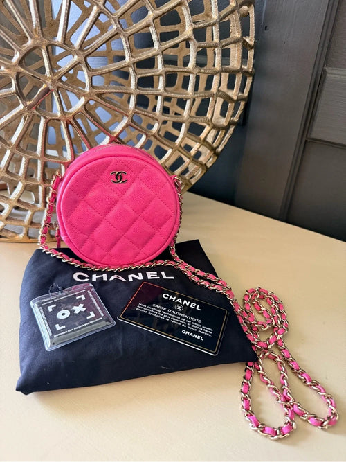 Chanel 2019 Pink Caviar Quilted Round Filigree Crossbody Bag — photo 1