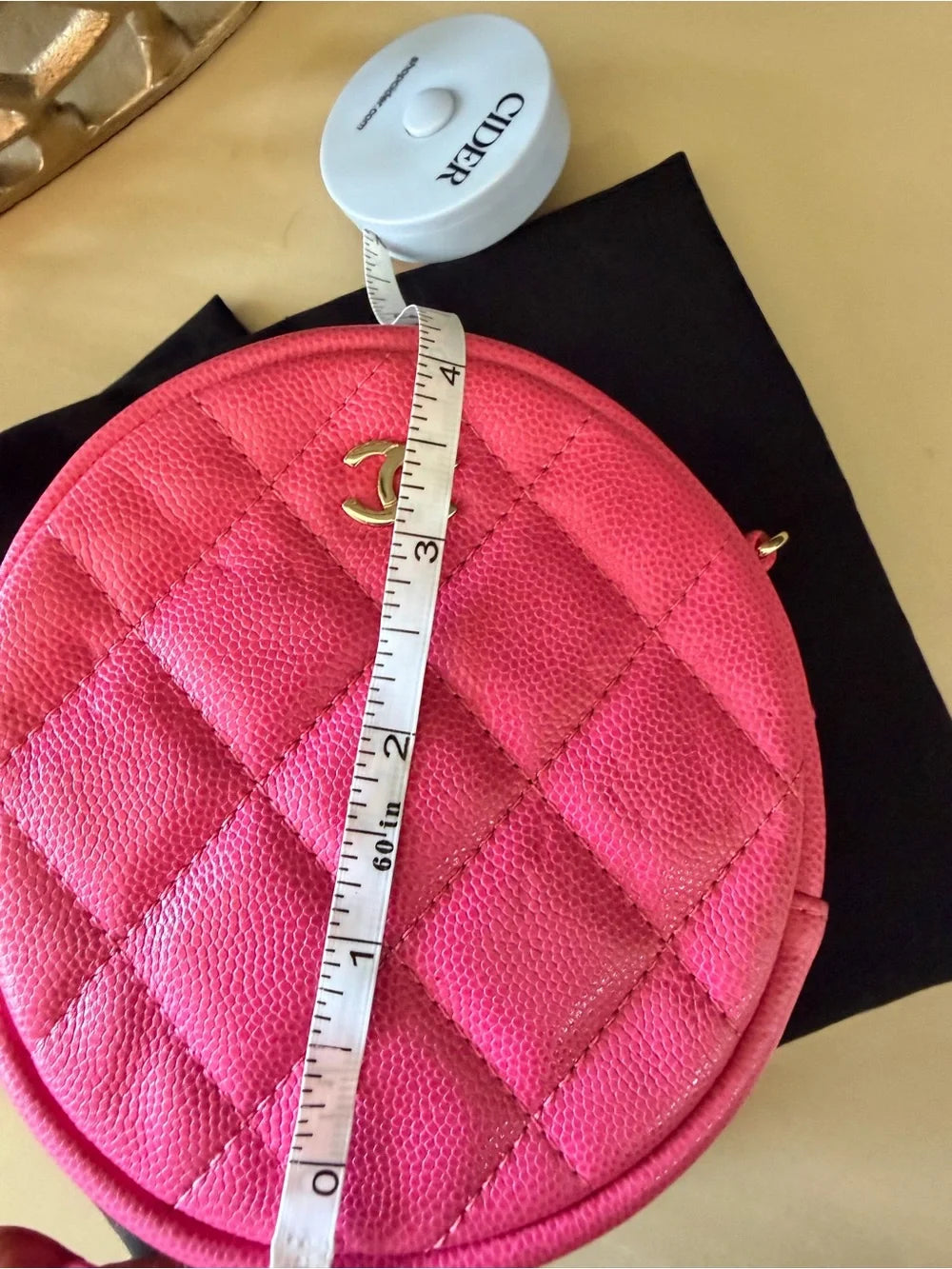 Chanel 2019 Pink Caviar Quilted Round Filigree Crossbody Bag — photo 11