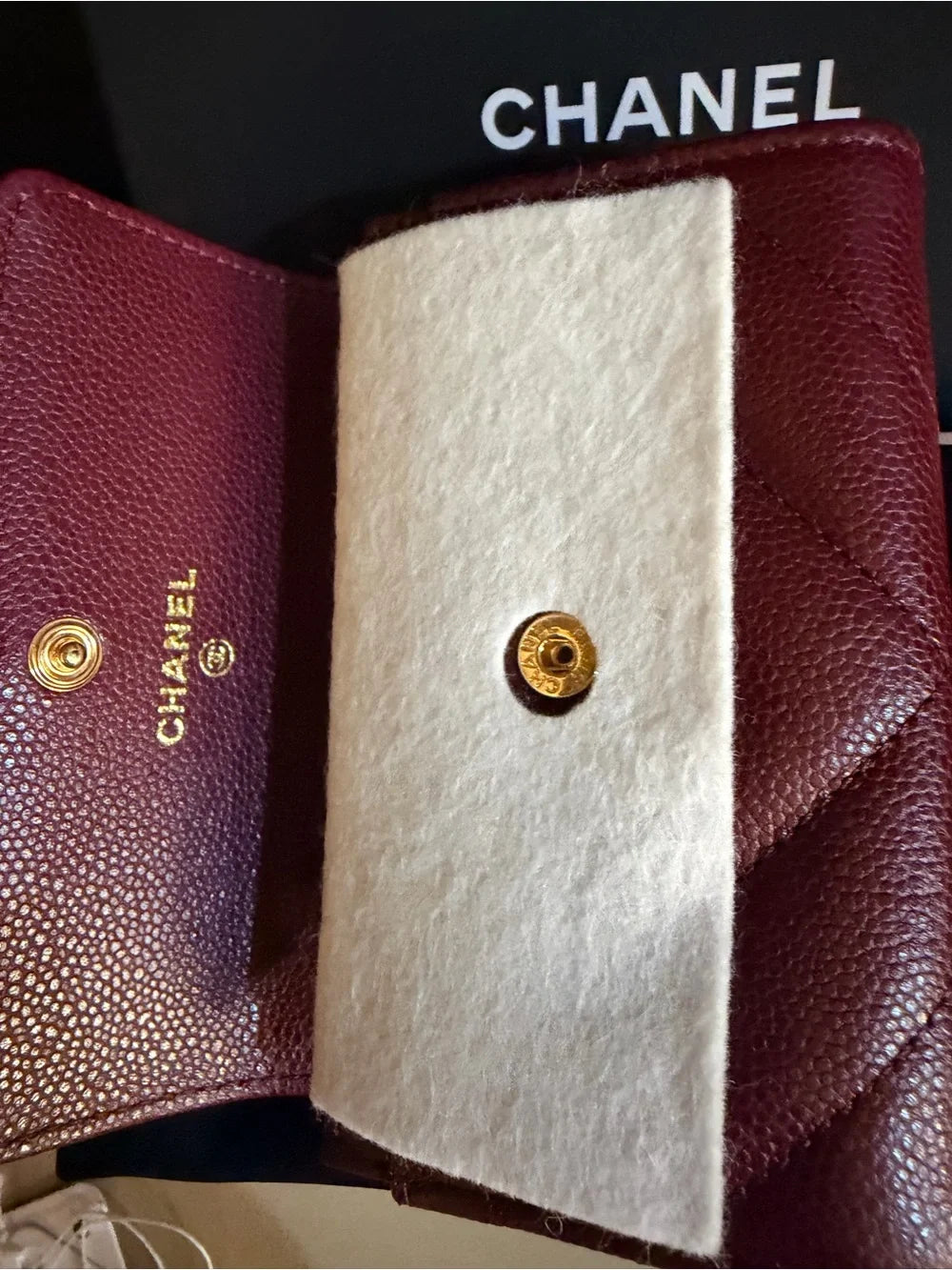 Chanel 26S Chevron Caviar Compact Wallet | Burgundy | Full Set — photo 6
