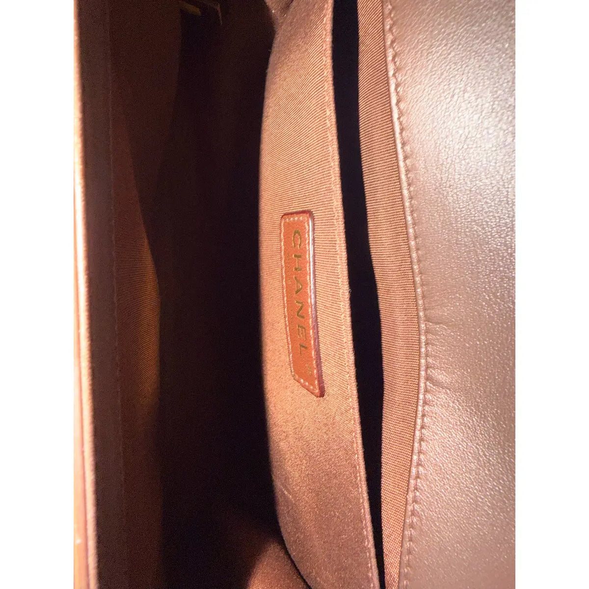Chanel Boy Shoulder Bag | Brown Patent Leather — photo 14